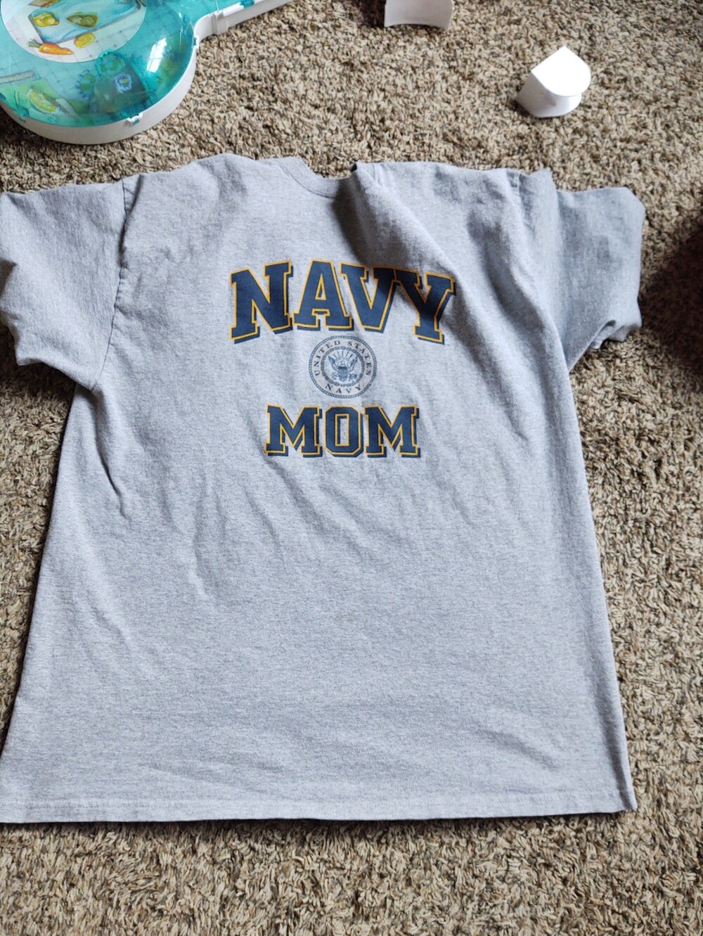 NAVY MOM HEATHER GRAY UNITED STATES NAVY OFFICIAL T SHIRT ADULT XL SOFFE